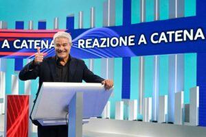pino insegno reazione a catena