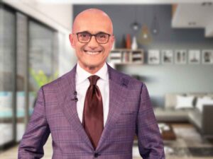 alofonso signorini sorridente in primo piano