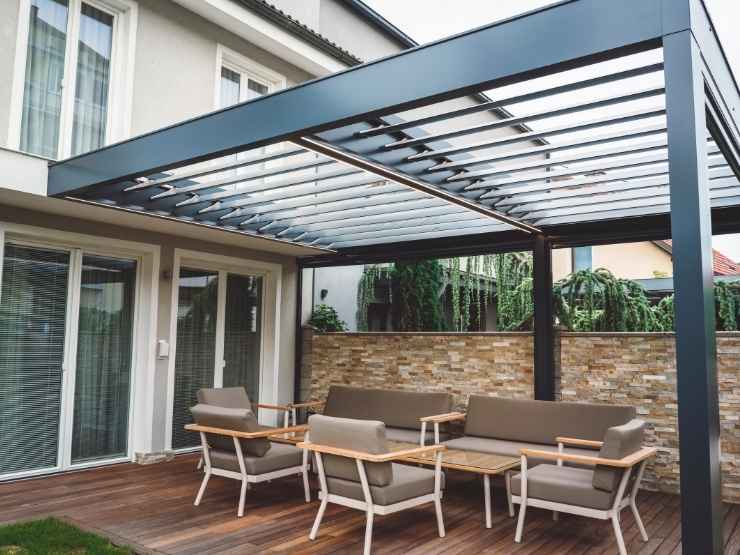 veranda con gazebo