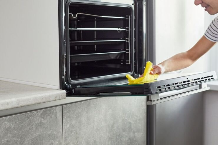 Pulire forno 