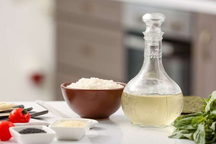 Aceto e altri ingredienti 