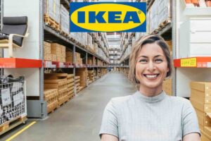 donna sorridente, ikea, logo ikea
